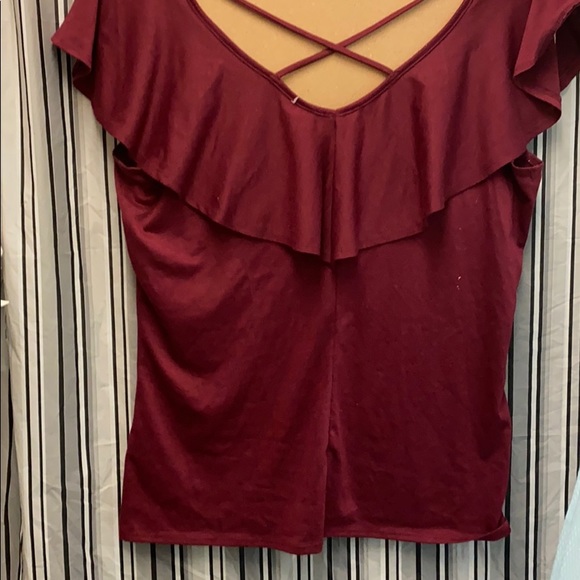 Top - Picture 2 of 3